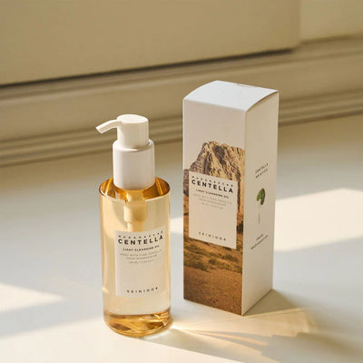 SKIN1004 Madagascar Centella Light Cleansing Oil 200ml - Korean Gentle Makeup Remover Pakistan | Non-Comedogenic | Beauty Elixir
